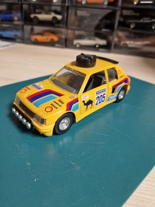 Peugeot 205 Turbo 1:25 Escala