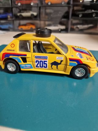 Peugeot 205 Turbo 1:25 Escala