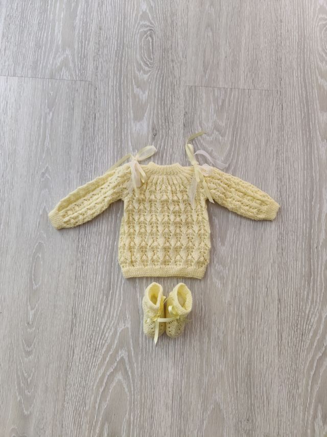 Conjunto bebé recién nacido, lana, amarillo