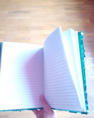 Libreta lentejuelas monstruo