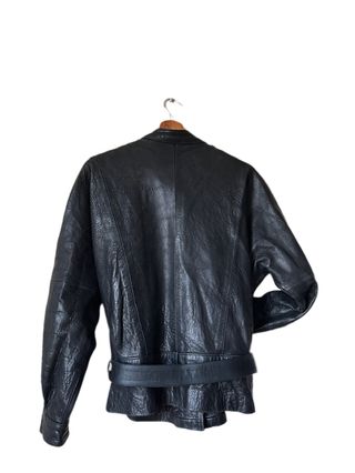 Chaqueta negra vintage