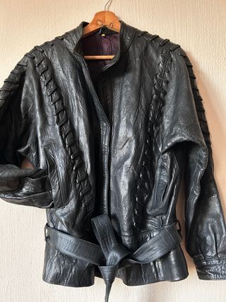 Chaqueta negra vintage