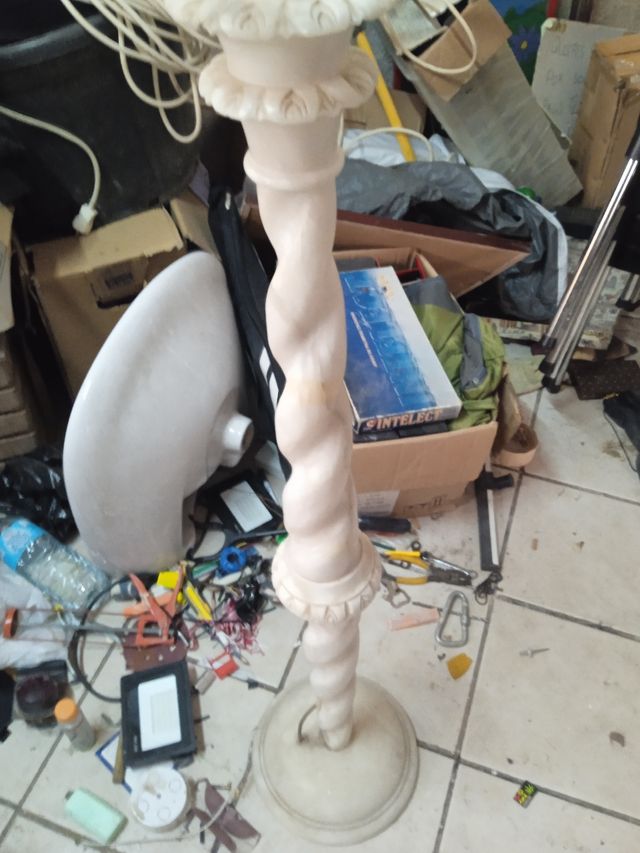 Lampara mármol antigua