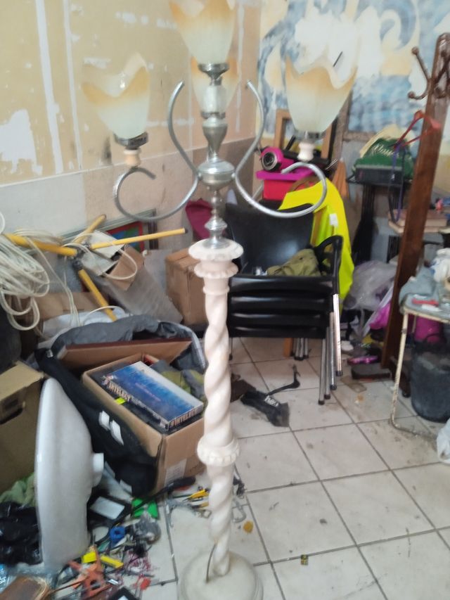 Lampara mármol antigua