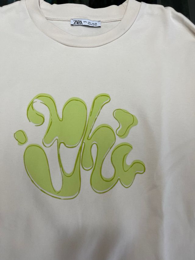 Sudadera ZARA beige y verde