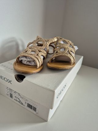 Sandalias GEOX doradas mujer talla 37