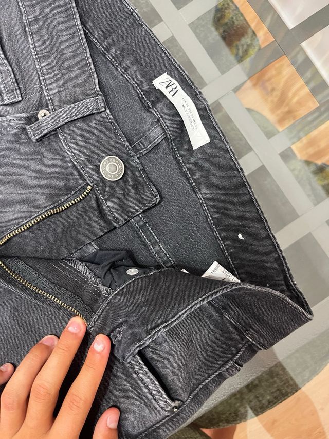 Vaqueros Zara negros