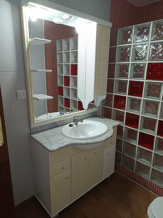Mueble baño mármol vintage + lavabo ROCA + grifo
