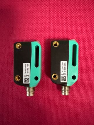 2 Sensores Pepperl+Fuchs OBE20M-R100