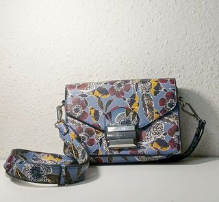 Bolso Parfois Bandolera Floral