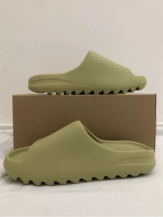 Adidas Yeezy Slide Resin - Talla 43 9US