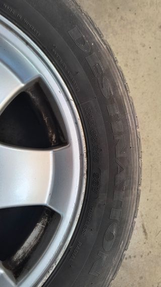 4 Llantas Volvo XC70