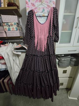 Vestido gitana morado y lunares color maquillaje
