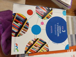 Lengua y literatura 
ISBN: 978-84-678-5210-3

