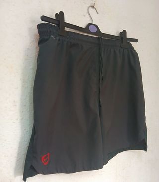 Shorts Nike FitDry Talla M