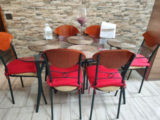 Mesa cristal con 6 sillas