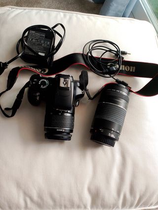 Cámara Canon EOS Rebel T3i + Objetivo 75-300mm