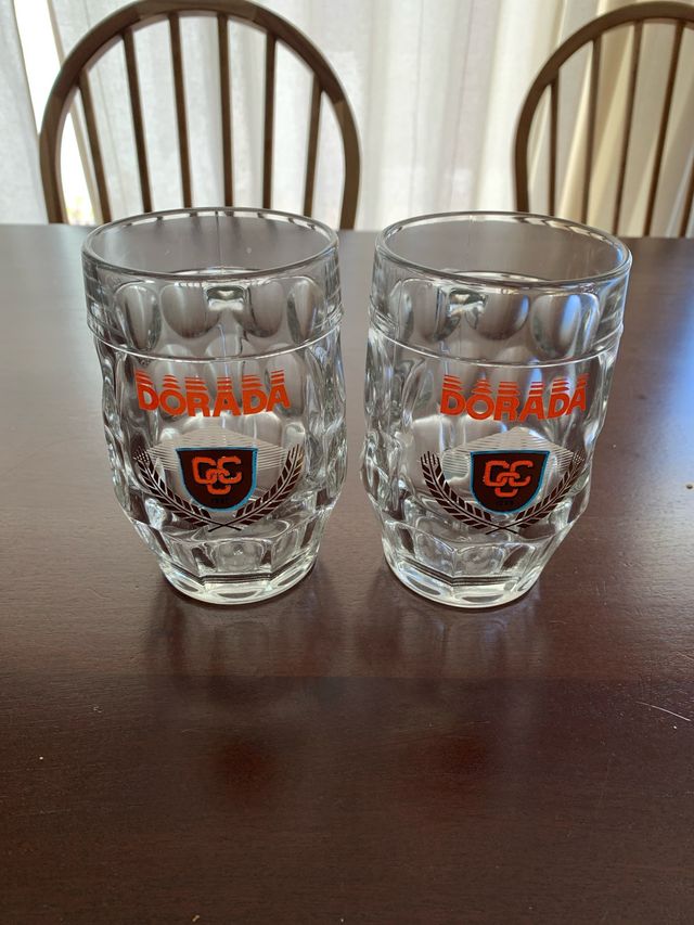 2 Jarras Cerveza Dorada años 80