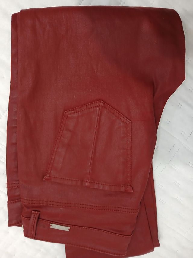 Pantalones Rojos Massimo Dutti