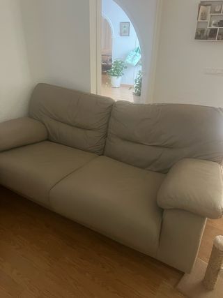 Sofá piel beige/gris- 2 plazas