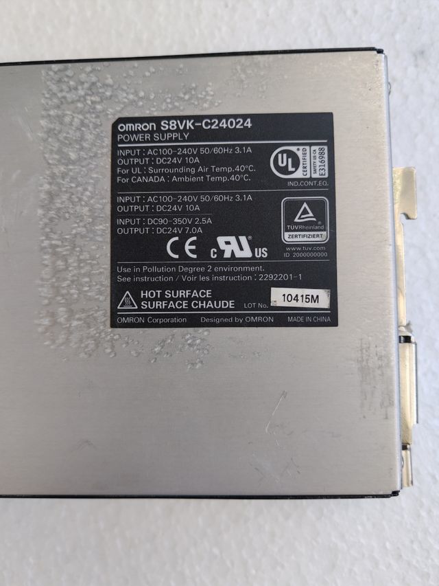 Alimentatore OMRON S8VK-C24024 24V