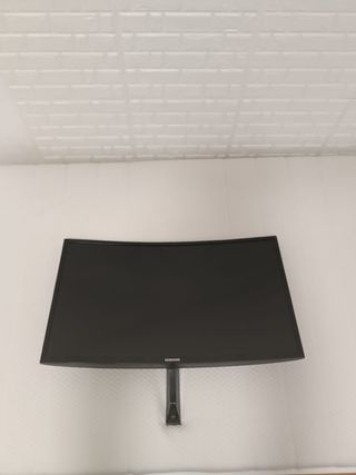 Monitor Samsung 60Hz curvo