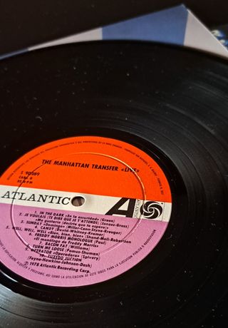 MANHATTAN TRANSFER "LIVE" (LP 1978).