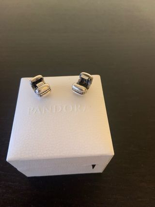 Clips Pandora plata,los dos 22€