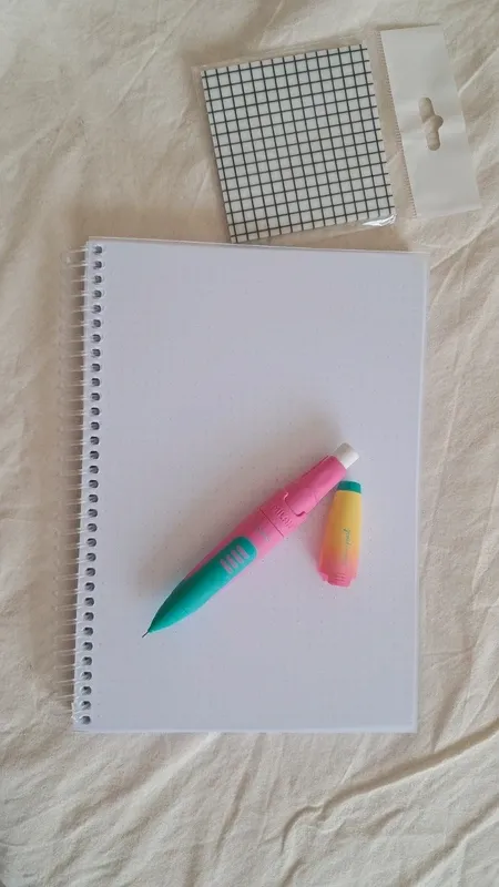 Pack básico cuaderno portaminas