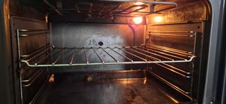 Horno eléctrico + Fogones Gas