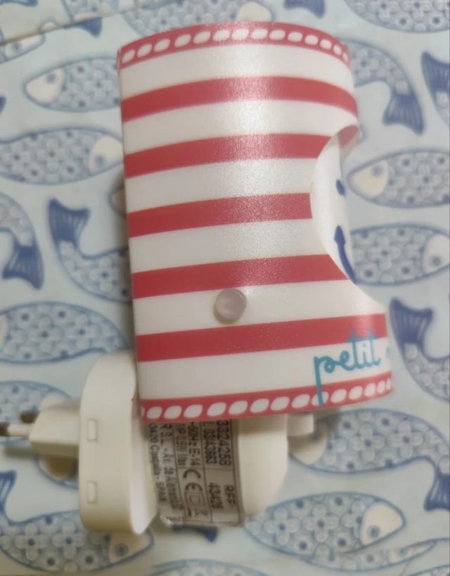 Luz nocturna infantil marinera