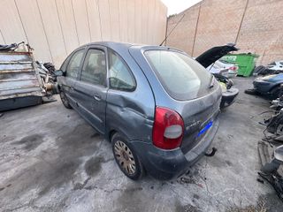Citroën Xsara Picasso 1.6 - Despiece