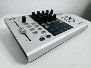 Silver Steinberg CC121 USB Controller Advanced Int