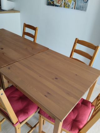 2 Mesas de comedor madera + 6 sillas