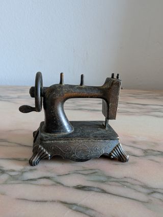 Miniatura Máquina Coser