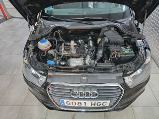 Audi A1 AVERIADO