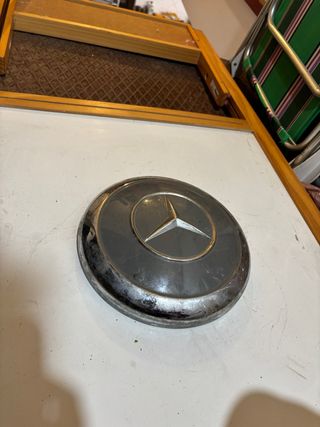 Tapacubos Mercedes Benz Clásico
