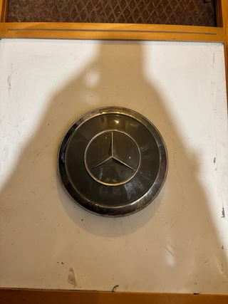 Tapacubos Mercedes Benz Clásico