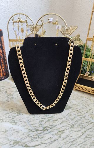 Cadena oro laminado.