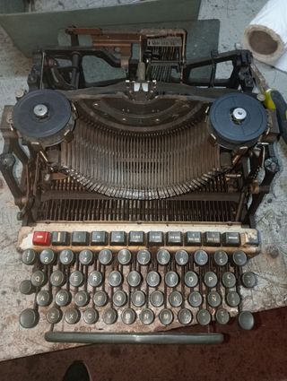 Máquina escribir Olivetti
