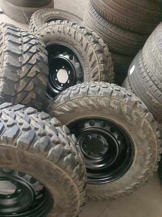 Neumáticos Yokohama Geolandar M/T 265/70/17