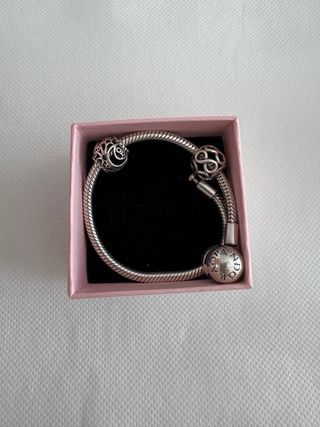 Pulsera Pandora serpiente + charms