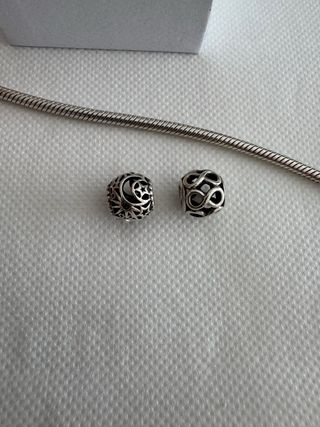 Pulsera Pandora serpiente + charms