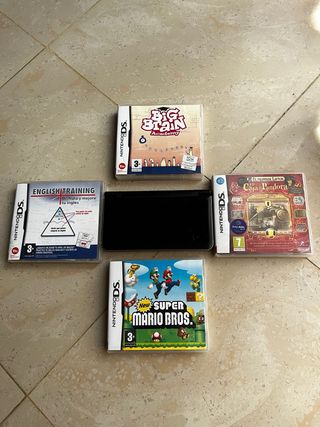 Nintendo DS XL + 4 juegos