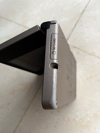 Nintendo DS XL + 4 juegos