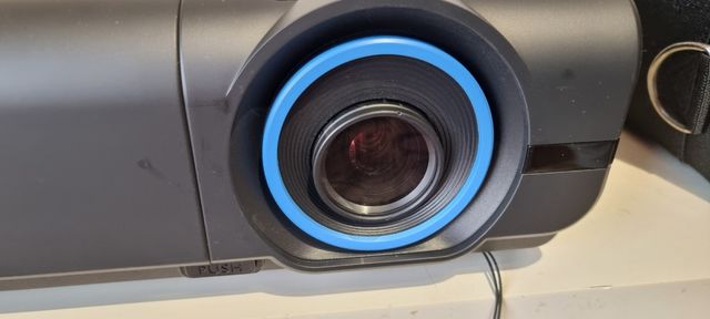 Proyector InFocus DLP FHD, IN3118HD.