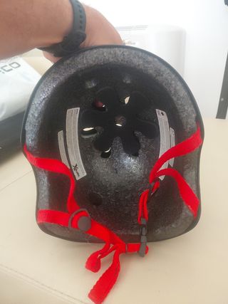 Casco Skate - Nero