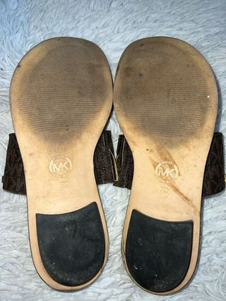 Sandalias Michael Kors planas