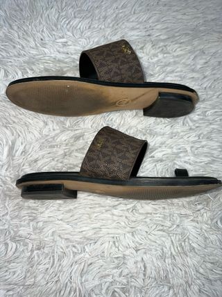 Sandalias Michael Kors planas