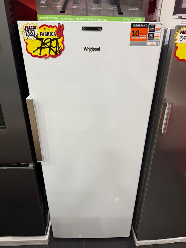 OFERTA, CONGELADOR VERTICAL WHIRLPOOL 70CM NF !!!